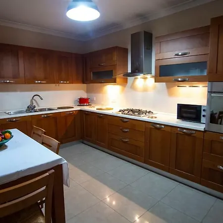 Pansiyon Arcadia Deluxe Bedroom Naxxar